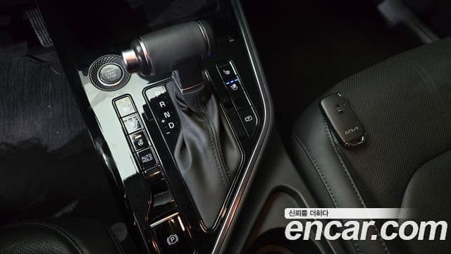 Kia D All New Niro Prestige, 2022 9