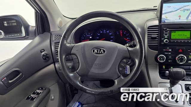 Kia Carnival R люксовая версия, 2014 14