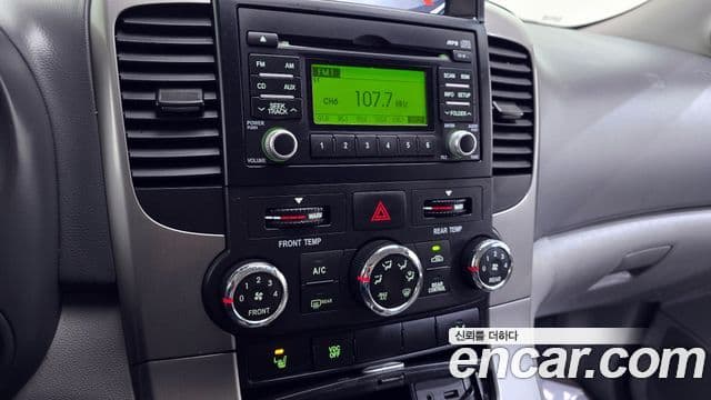 Kia Carnival R люксовая версия, 2014 18