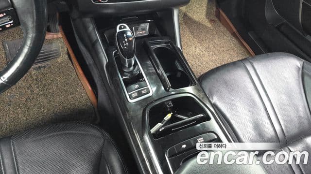 Kia K9 Executive, 2014 9