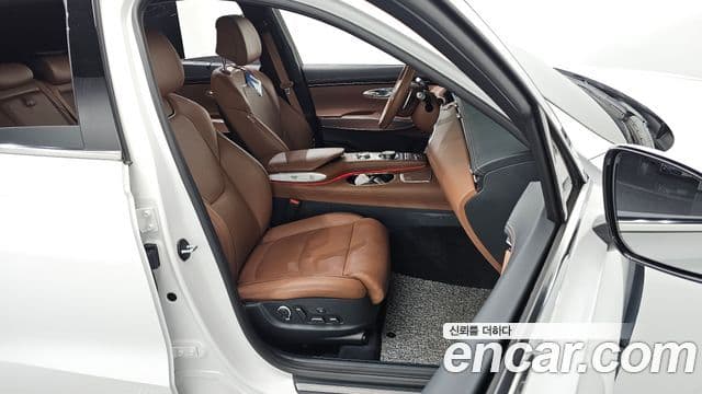 Genesis GV70, 2023 12