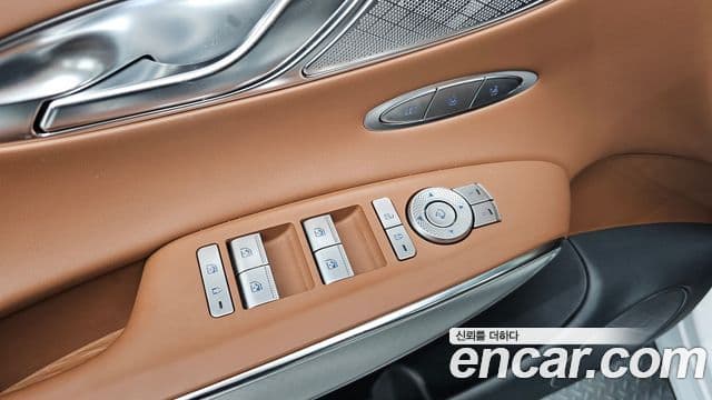 Genesis GV70, 2023 13