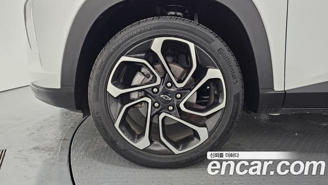 Chevrolet(GM대우) Trax кроссовер 1.2 RS, 2024 все фото