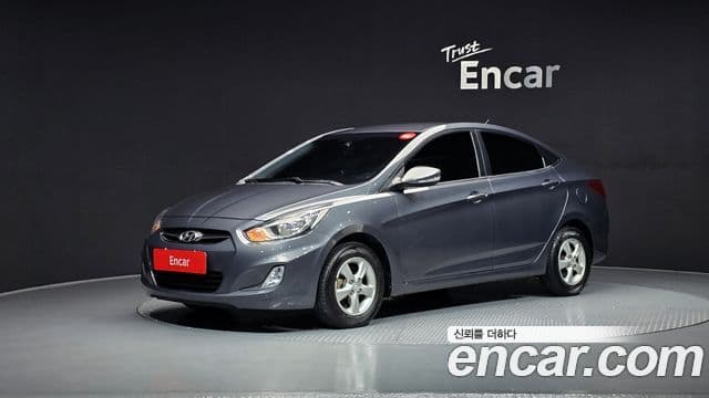 Hyundai Accent(новый кузов / новое поколение) Premier, 2012 1