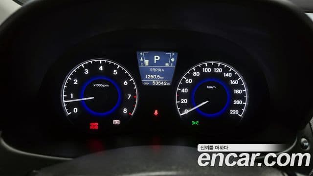 Hyundai Accent(новый кузов / новое поколение) Premier, 2012 8