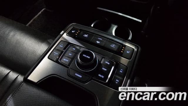 Hyundai Genesis DH Premium, 2016 17