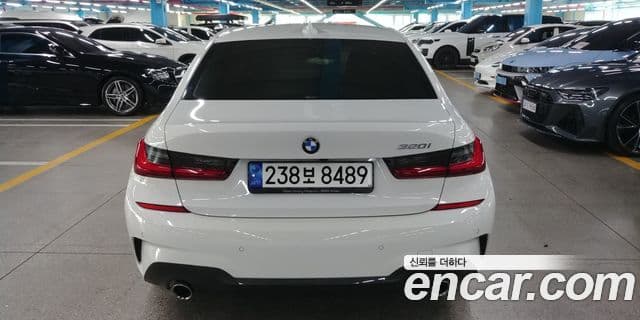 BMW 3시리즈 (G20) 320i M Sport, 2022 все фото