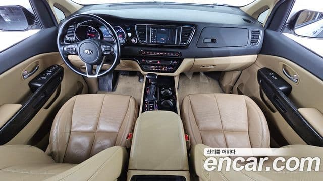 Kia The / новый New Carnival VIP, 2020 7