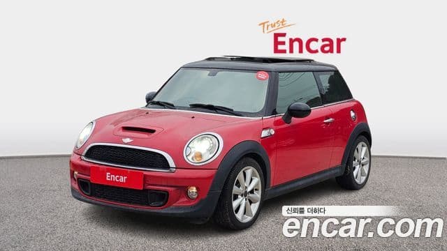 Mini Cooper S 2세대, 2011 1