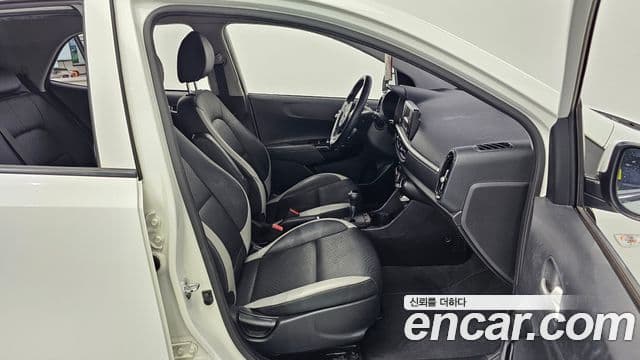 Kia All New Morning (JA) Luxury, 2017 10