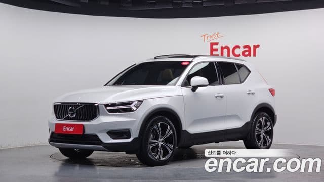 Volvo XC40 T4 Inscription, 2020 1