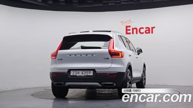 Volvo XC40 T4 Inscription, 2020 4