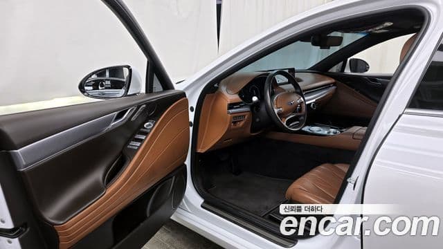 Genesis G80 (RG3) бензин 2.5 турбо 2WD, 2022 10