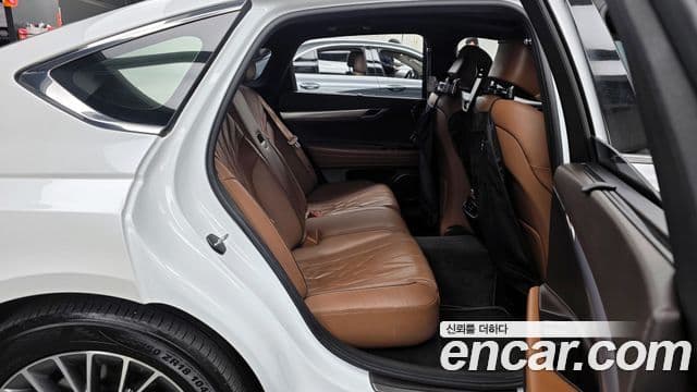 Genesis G80 (RG3) бензин 2.5 турбо 2WD, 2022 12