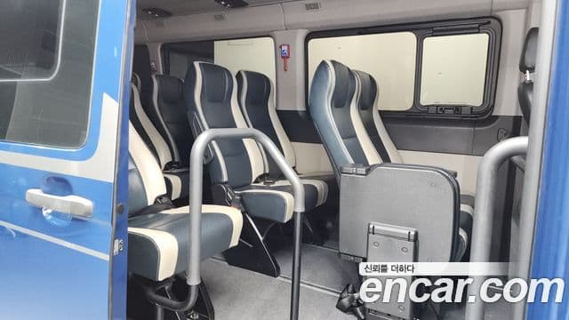 Hyundai 쏠라티 Luxury, 2018 12