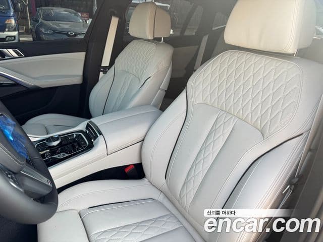 BMW X6 (G06) xDrive40i M Sport, 2026 8