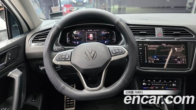 Volkswagen Tiguan 2세대 Prestige, 2023 13