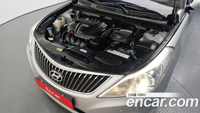 Hyundai Grandeur HG Modern, 2014 6