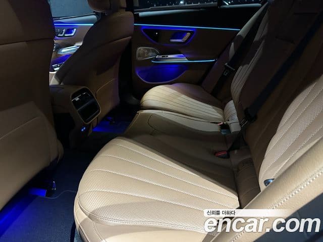 Mercedes-Benz E-класс W214 AMG Line, 2025 13