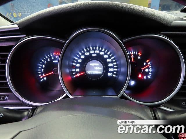 Kia The / новый New K5 LPI Deluxe, 2015 9