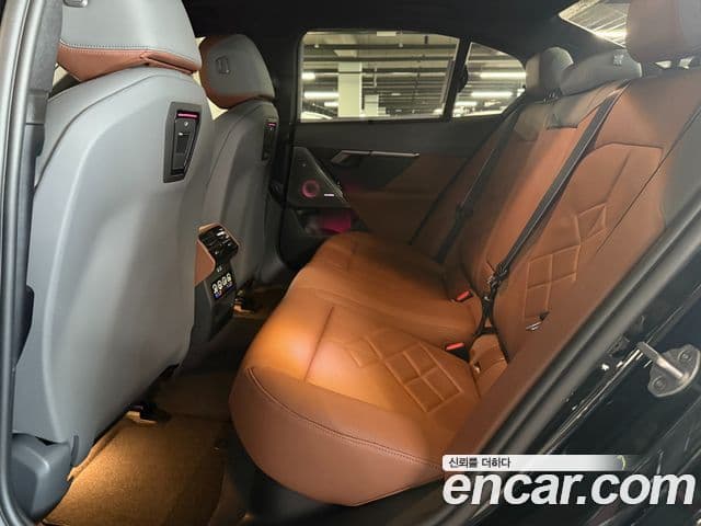 BMW 5시리즈 (G60) 530i xDrive M Sport Pro Special Edition, 2026 13