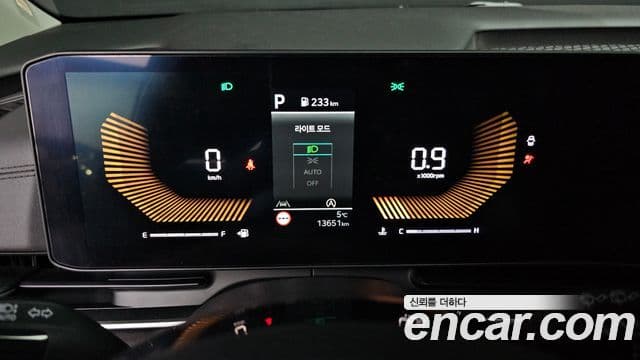 Kia The / новый New Carnival 4세대 Prestige, 2024 8