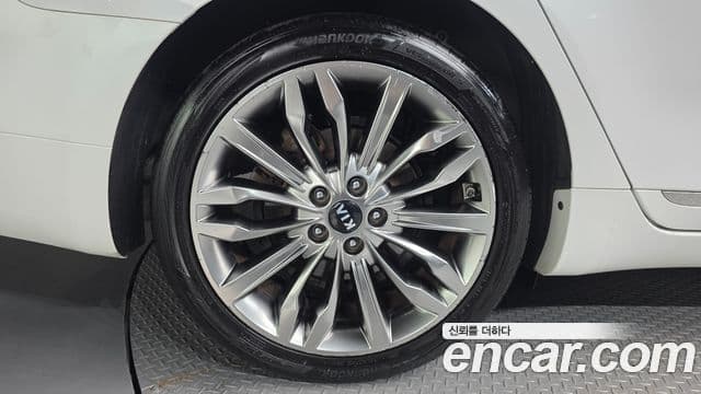 Kia K7 Premier Noblesse, 2020 все фото