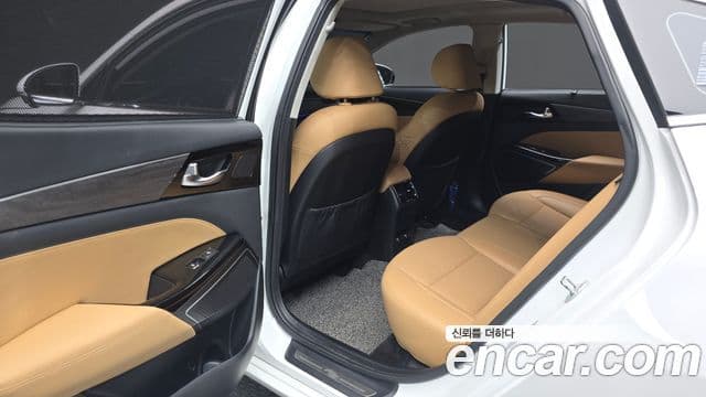 Kia K7 Premier Noblesse, 2020 17