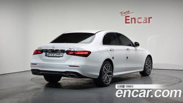 Mercedes-Benz E-класс W213 AMG Line, 2021 2