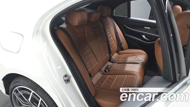 Mercedes-Benz E-класс W213 AMG Line, 2021 11