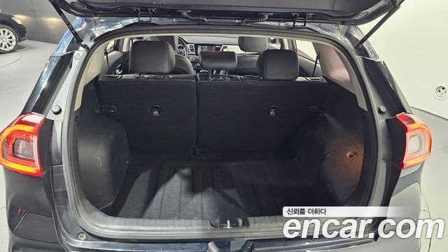 Kia Niro Prestige, 2017 20