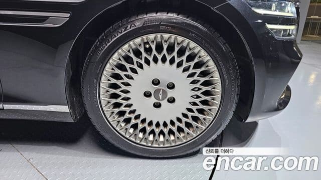 Genesis G80 (RG3) бензин 3.5 турбо AWD, 2021 все фото