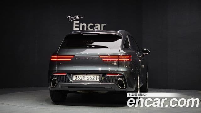 Genesis GV70, 2022 4