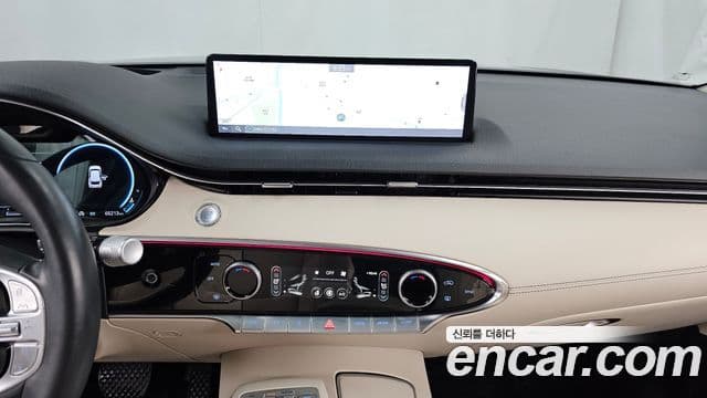 Genesis GV70, 2022 10