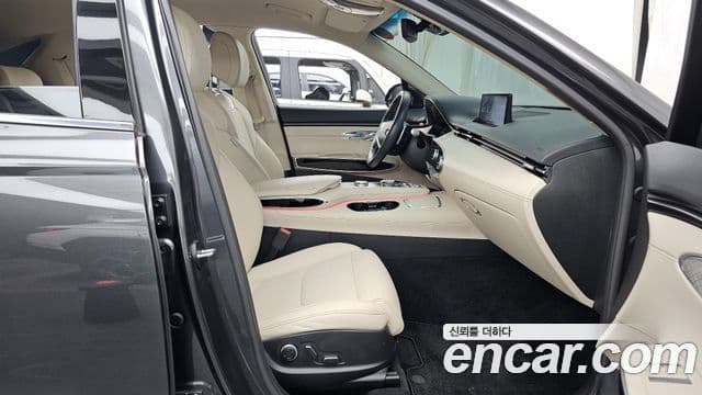 Genesis GV70, 2022 15