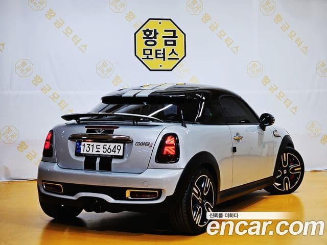 Mini Cooper S купе, 2012 7