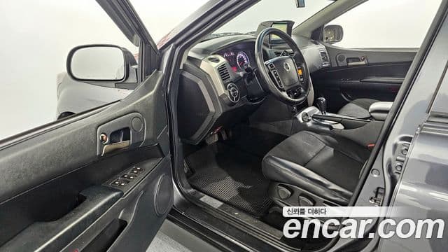 KG모빌리티(SsangYong) Korando Sport Club, 2014 10