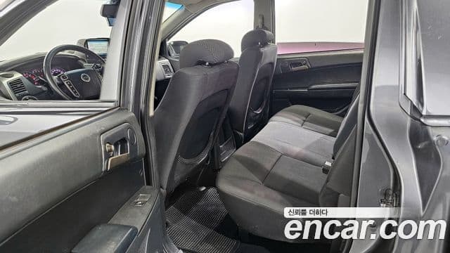 KG모빌리티(SsangYong) Korando Sport Club, 2014 11