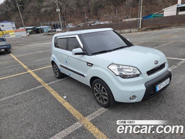 Kia Soul Safety, 2011 8