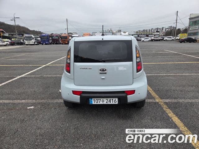 Kia Soul Safety, 2011 9