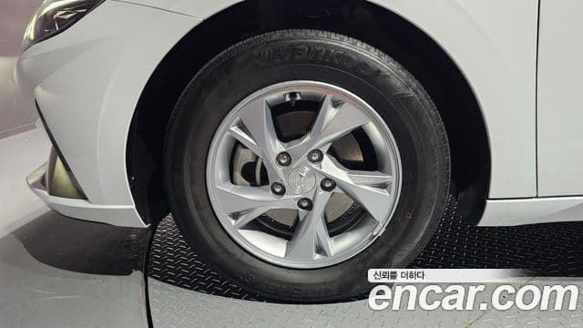 Hyundai Avante (CN7) Smart, 2022 все фото