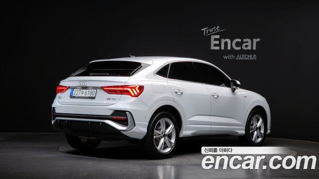 Audi Q3 (F3) 35 TDI Premium Sportback, 2023 2