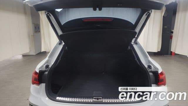 Audi Q3 (F3) 35 TDI Premium Sportback, 2023 20