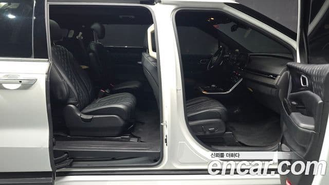 Kia Carnival 4세대 9인승 High Limousine(компания по спецнадстройкам), 2021 11