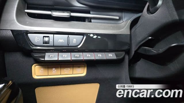 Kia Carnival 4세대 9인승 High Limousine(компания по спецнадстройкам), 2021 17