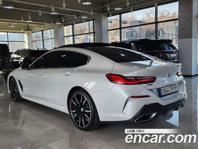 BMW 8시리즈 (G15) M850i xDrive Gran Coupe, 2023 4