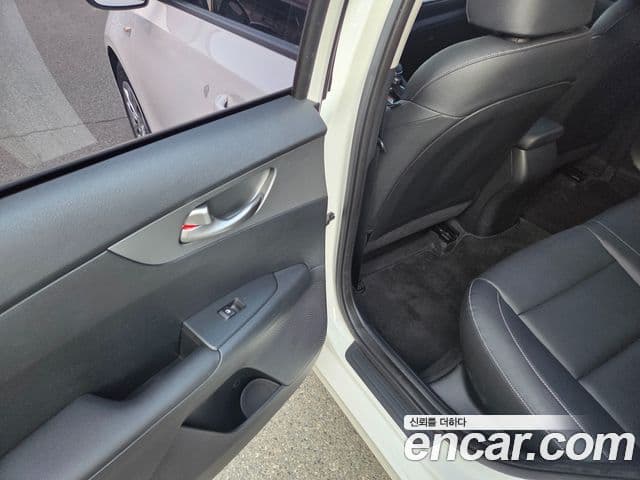 Kia All New K3 Standard, 2021 14