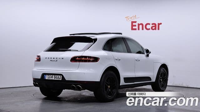 Porsche Macan 95B, 2016 2