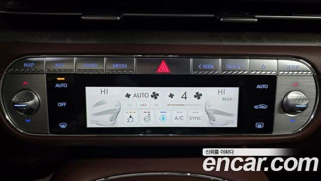 Genesis G90 (RS4) бензин 3.5 турбо AWD, 2023 11