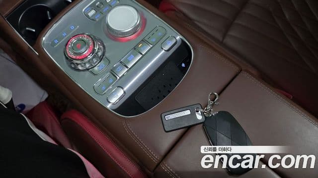 Genesis G90 (RS4) бензин 3.5 турбо AWD, 2023 12